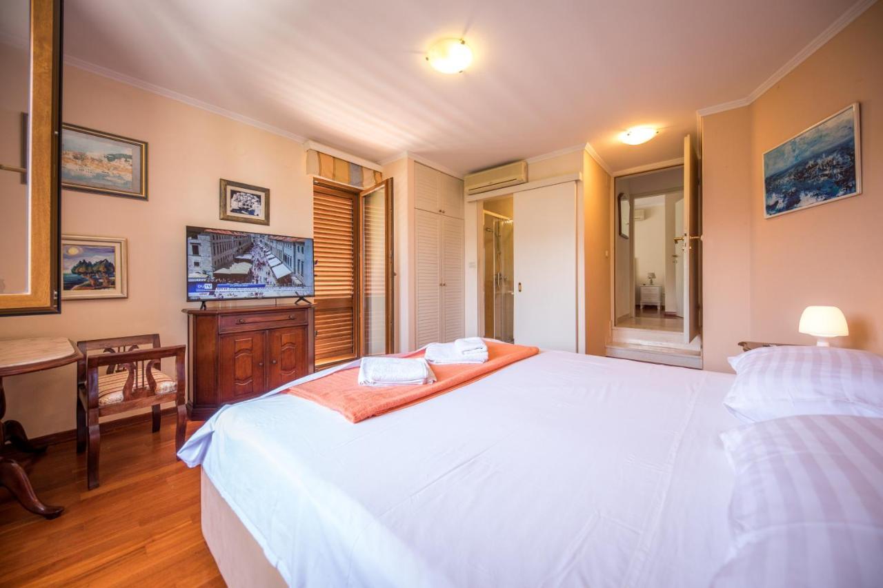 Holiday Home Lapad Beach Royal Dubrovnik Ngoại thất bức ảnh